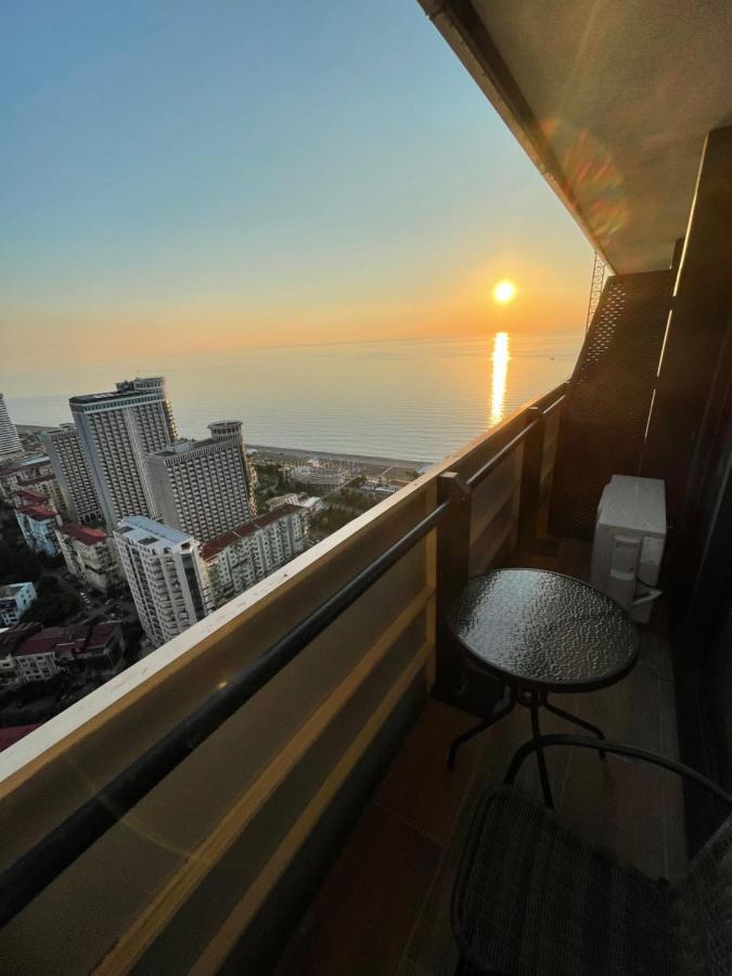 Orbi City Suite باتومي المظهر الخارجي الصورة